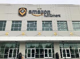 Amazon logistics center