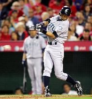 Marainers Ichiro extends hitting streak to 23 games