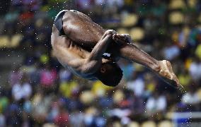 Olympic scenes: Jamaican diver's 3.5 front flips
