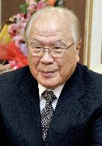 Ex-Oita Gov. Hiramatsu dies at 92