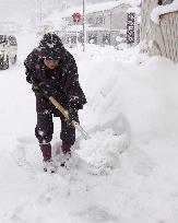 Heavy snow in Sea of Japan areas, coldest day in much of country