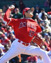 Baseball: Shohei Ohtani's spring debut