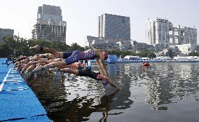 Triathlon: World mixed relay series