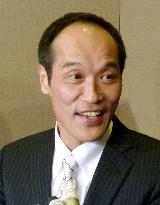 Higashikokubaru forms political group