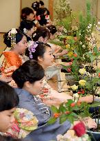 New Year flower arranging ceremony