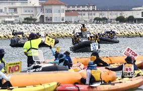 Protest in Okinawa against U.S. base transfer