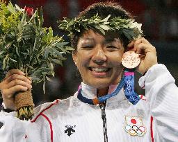 (1)Hamaguchi wins bronze in women's 72kg freestyle wrestling