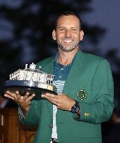 Garcia wins Masters title