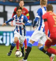 Soccer: Heerenveen lose 1-2 over AZ Alkmaar