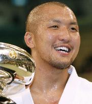 Suzuki downs Ishii in final at national championship