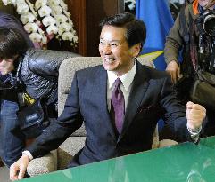 Chiba Gov. Morita gets to work