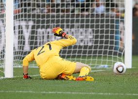 Netherlands beat Japan 1-0 at World Cup