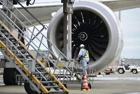 ANA Boeing 787 flight to Mumbai aborted due to engine defect