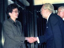 Meeting between Emperor Showa and Philippine President Aquino