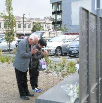 Families of quake victims open memorial garden in NZ's Christchurch