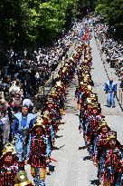 Festival at Nikko shrine recreates 1617 procession
