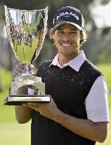 Baddeley wins Northern Trust Open