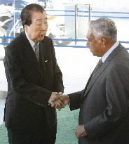 Singaporean Pres. Nathan visits Hiroshima