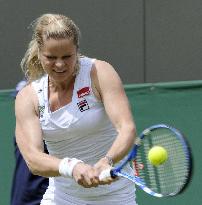 Clijsters beats Camerin at Wimbledon