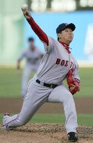 Matsuzaka takes loss without run support