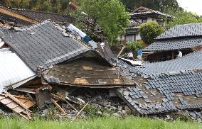 Quakes hit southwestern prefecture of Kumamoto