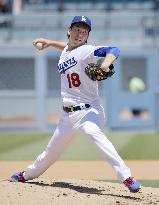 Maeda picks up 8th win as Dodgers beat Padres