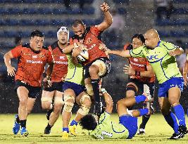 Rugby: Toshiba top NEC in rare weather delayed game