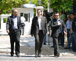 Greek coalition bid