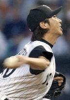White Sox's Takatsu earns his 4th save against Mariners