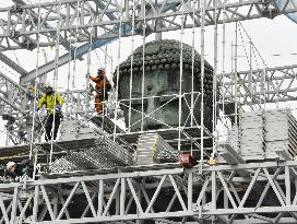 Maintenance work for Great Buddha going on