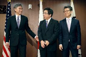 Japan, S. Korea, U.S. to press N. Korea to halt provocation