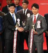 Baseball: Otani, Arai named MVPs, Takayama, Takanashi top rookies