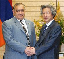 Japan, Armenia agree to cooperate on U.N. reforms