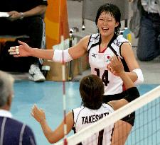 (1)Japan crushes Kenya in Athens volleyball