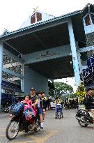 Cross-border commuting between Myanmar, Thailand