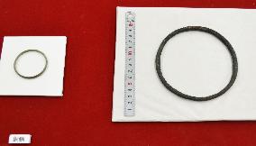 Bronze ring during Yayoi period