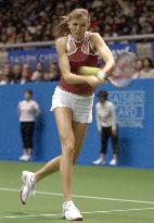 Slovakia's Hantuchova defeats Russia's Sharapova