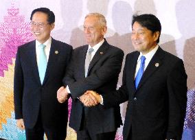 U.S., Japan, S. Korea defense chiefs meet in Philippines