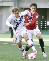 Soccer: Gamba's Usami puts up his hand for Rio as overage player