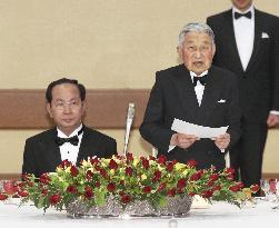 Japan emperor welcomes Vietnam president