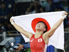 Olympics: Japan's Tosaka wins 48-kg gold in women's wrestling