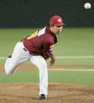 Baseball: Matsuzaka pitches 'his way' in sharp outing