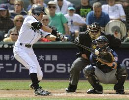 Ichiro needs 22 more hits for 10th consecutive 200-hit season