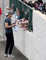 Baseball: Ohtani at Angels spring training camp