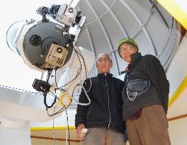 Amateur astronomers flex their star gazing muscle