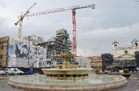 Reconstruction of quake-hit Italian city continues
