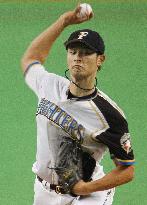 Darvish shines against Dragons