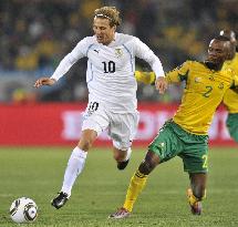 Uruguay beat S. Africa 3-0
