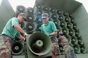 S. Korea removing loudspeakers near military border with North