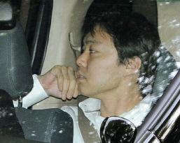 Abductee's kin meet with ex-N. Korean jet bomber